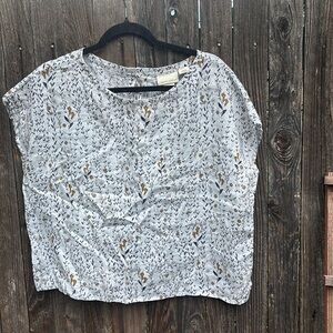 Cynthia Rowley White and Blue Patterned Blouse